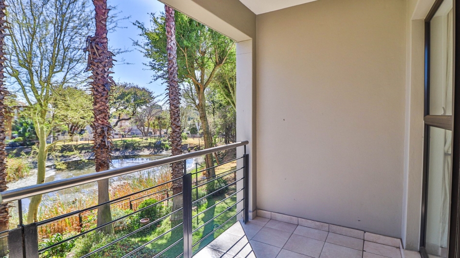 2 Bedroom Property for Sale in Magaliessig Gauteng