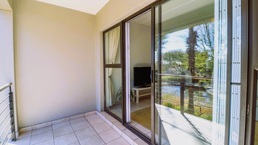 2 Bedroom Property for Sale in Magaliessig Gauteng