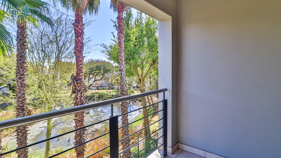 2 Bedroom Property for Sale in Magaliessig Gauteng