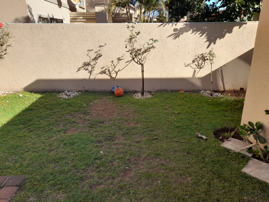2 Bedroom Property for Sale in Willow Park Manor Gauteng