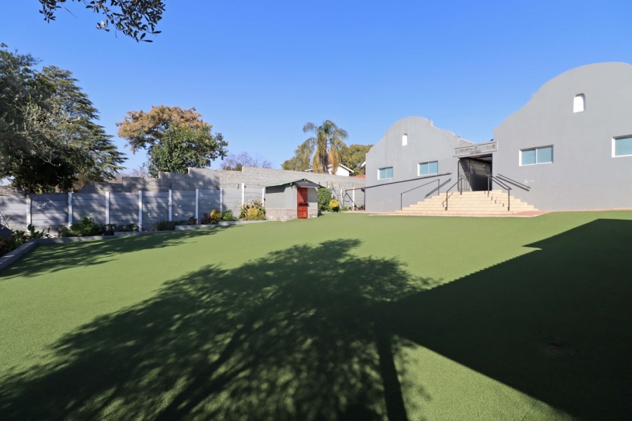 10 Bedroom Property for Sale in Bryanston Gauteng
