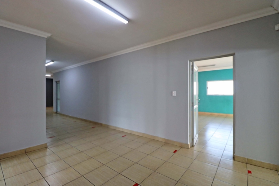 10 Bedroom Property for Sale in Bryanston Gauteng