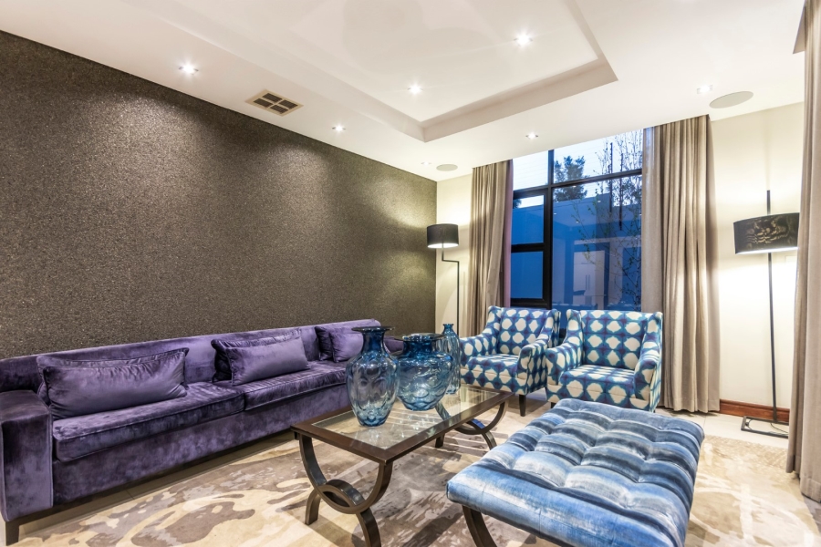 To Let 4 Bedroom Property for Rent in Oaklands Gauteng