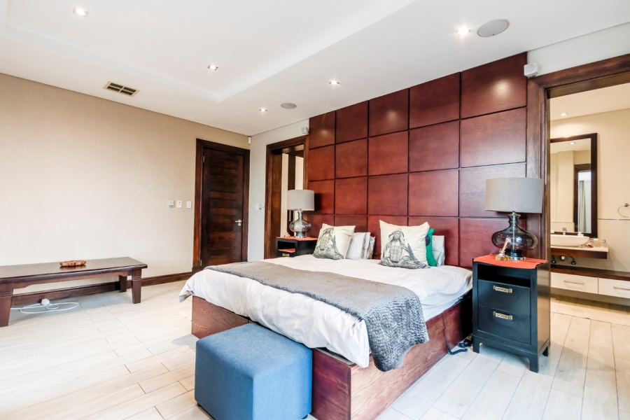 To Let 4 Bedroom Property for Rent in Oaklands Gauteng