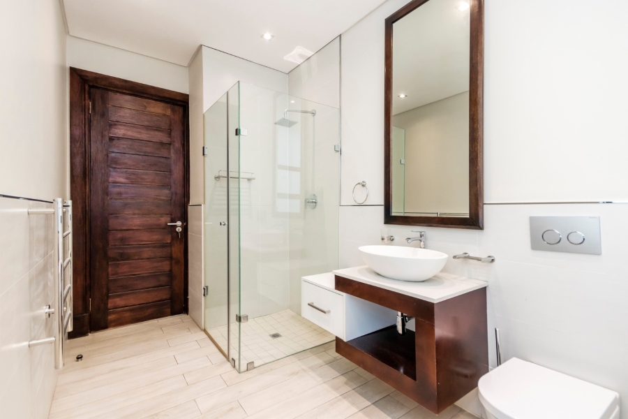 To Let 4 Bedroom Property for Rent in Oaklands Gauteng