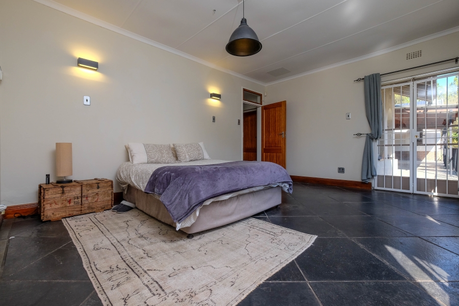 5 Bedroom Property for Sale in Lammermoor Gauteng