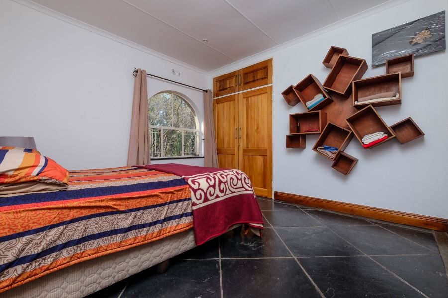 5 Bedroom Property for Sale in Lammermoor Gauteng
