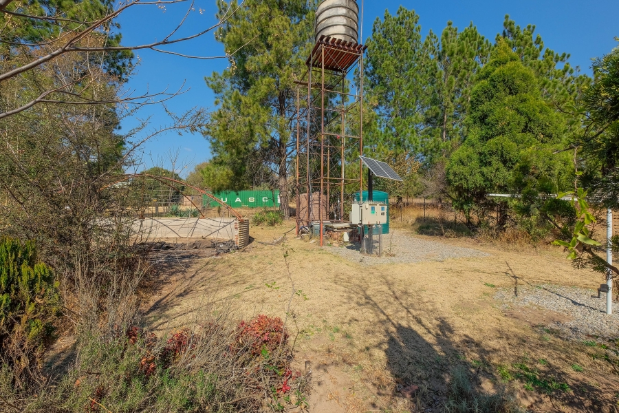 5 Bedroom Property for Sale in Lammermoor Gauteng