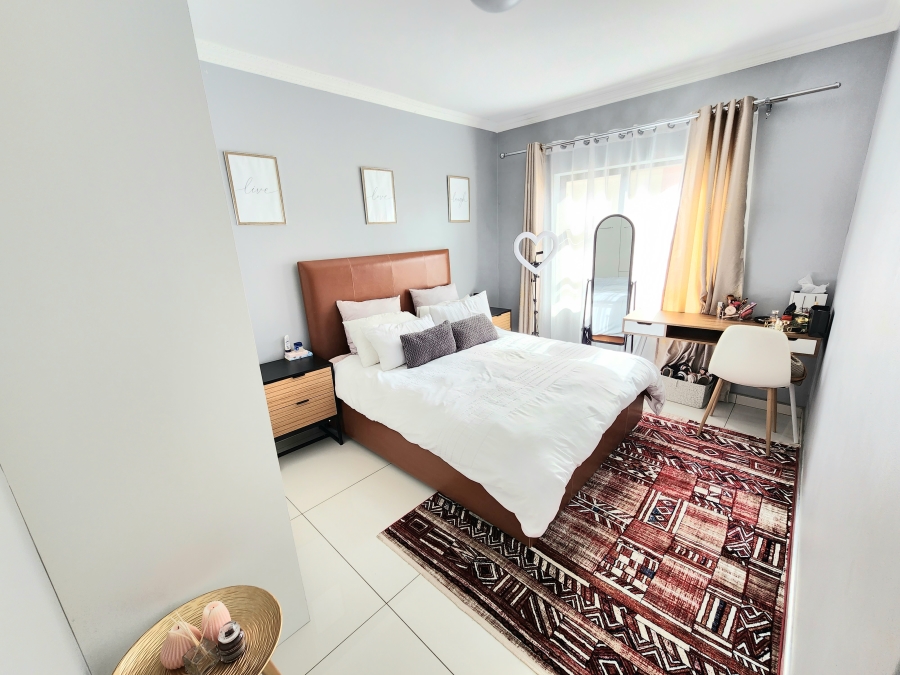 To Let 4 Bedroom Property for Rent in Blue Hills Gauteng