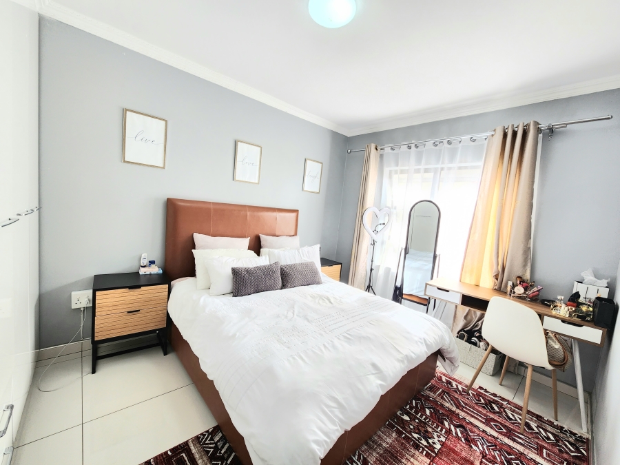 To Let 4 Bedroom Property for Rent in Blue Hills Gauteng
