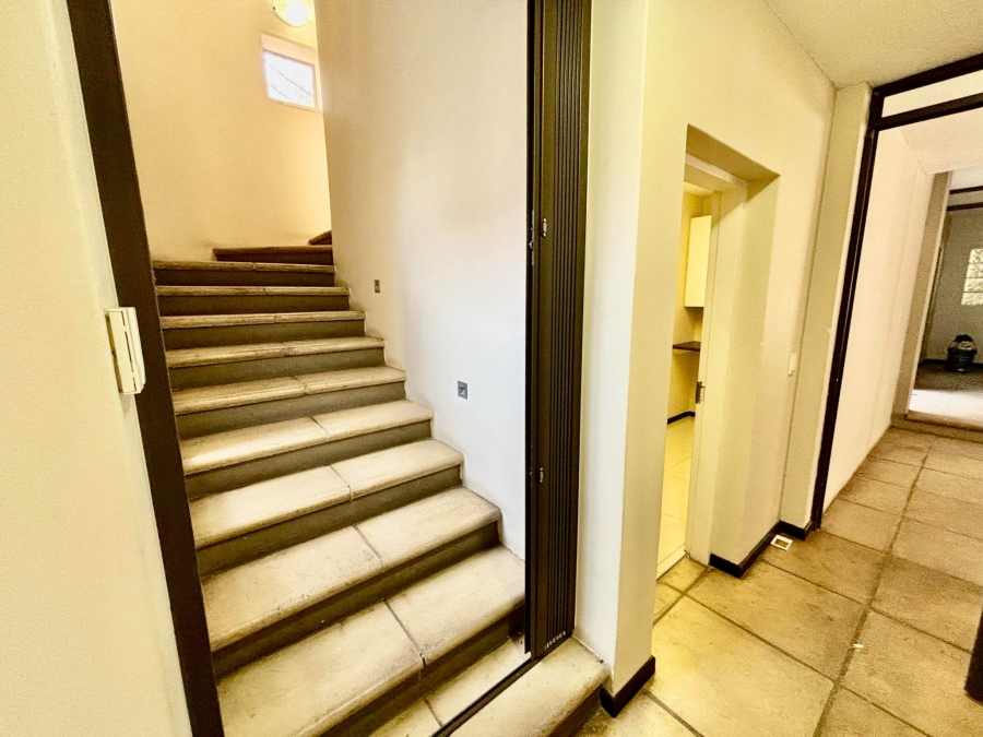 2 Bedroom Property for Sale in Melrose Gauteng