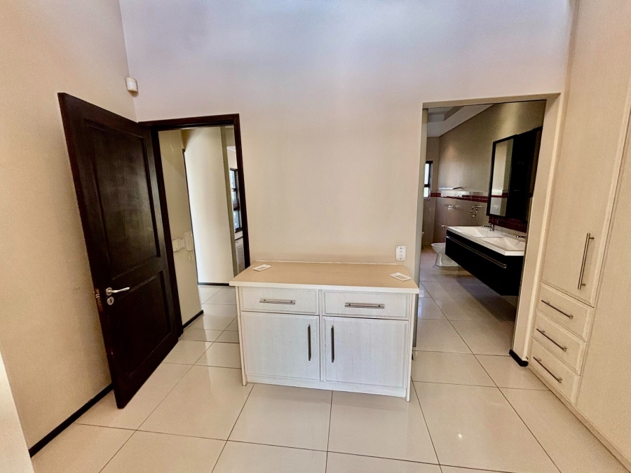 2 Bedroom Property for Sale in Melrose Gauteng