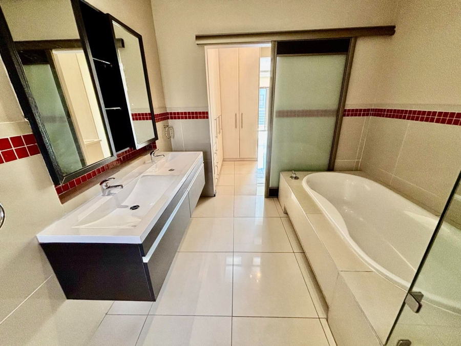 2 Bedroom Property for Sale in Melrose Gauteng