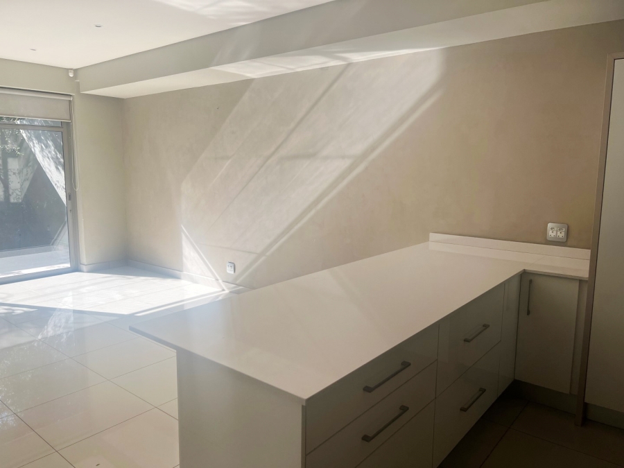 To Let 3 Bedroom Property for Rent in Oaklands Gauteng