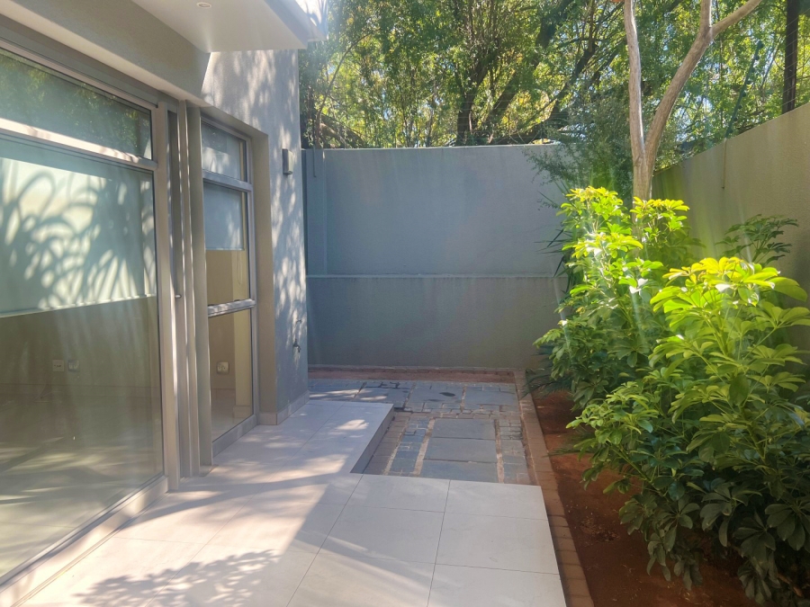 To Let 3 Bedroom Property for Rent in Oaklands Gauteng