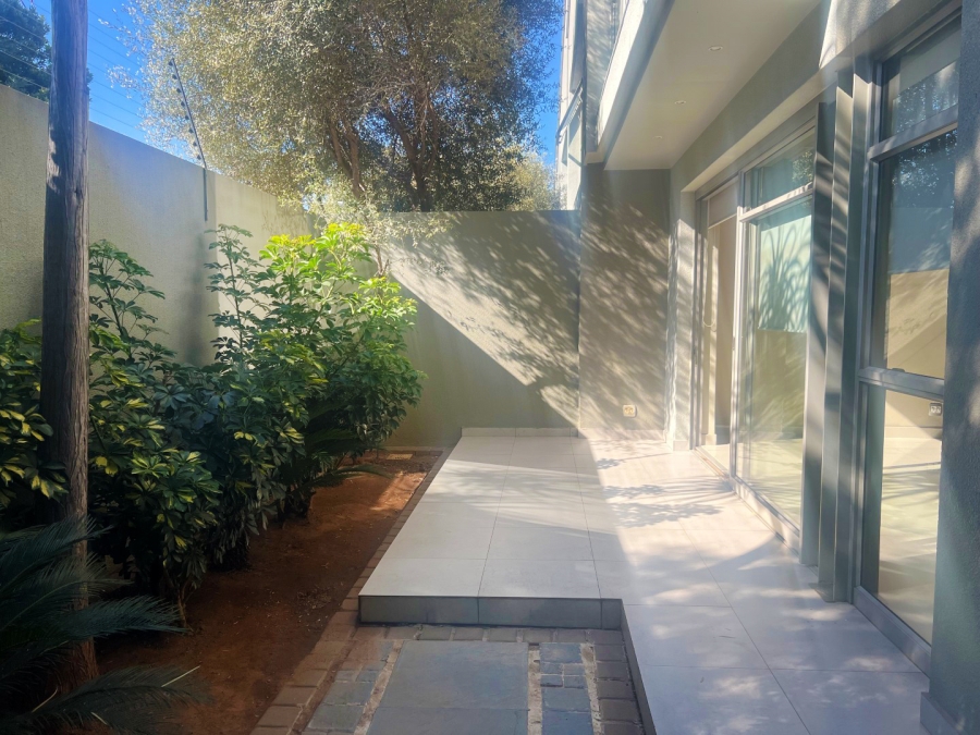 To Let 3 Bedroom Property for Rent in Oaklands Gauteng