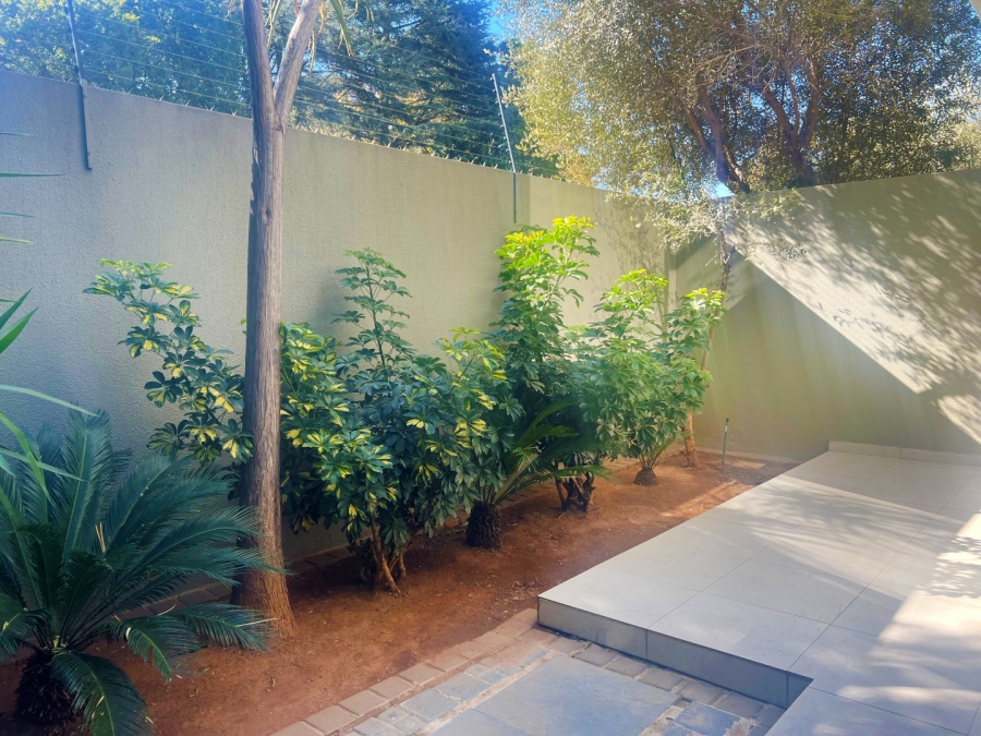 To Let 3 Bedroom Property for Rent in Oaklands Gauteng