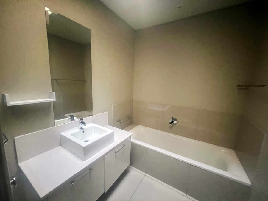 To Let 3 Bedroom Property for Rent in Oaklands Gauteng