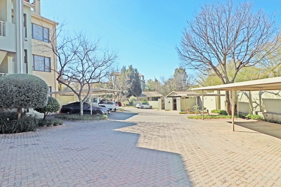 2 Bedroom Property for Sale in Bryanston Gauteng