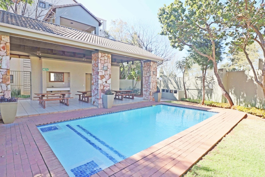 2 Bedroom Property for Sale in Bryanston Gauteng