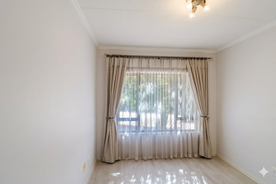 2 Bedroom Property for Sale in Bryanston Gauteng