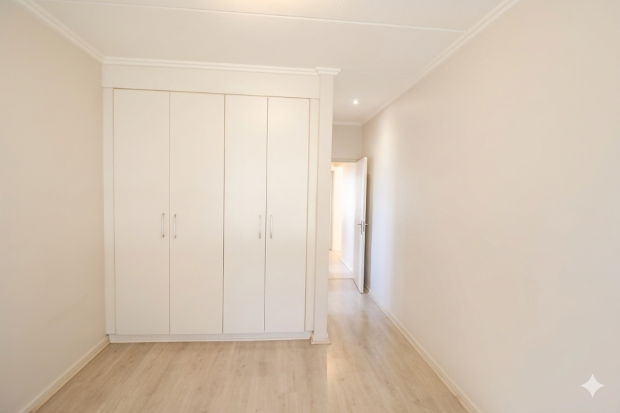 2 Bedroom Property for Sale in Bryanston Gauteng
