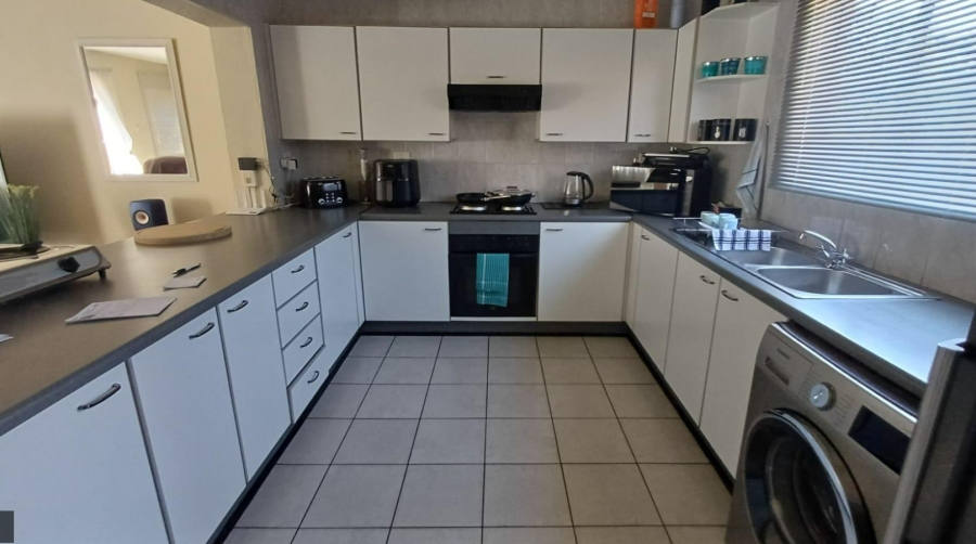 3 Bedroom Property for Sale in South Crest Gauteng