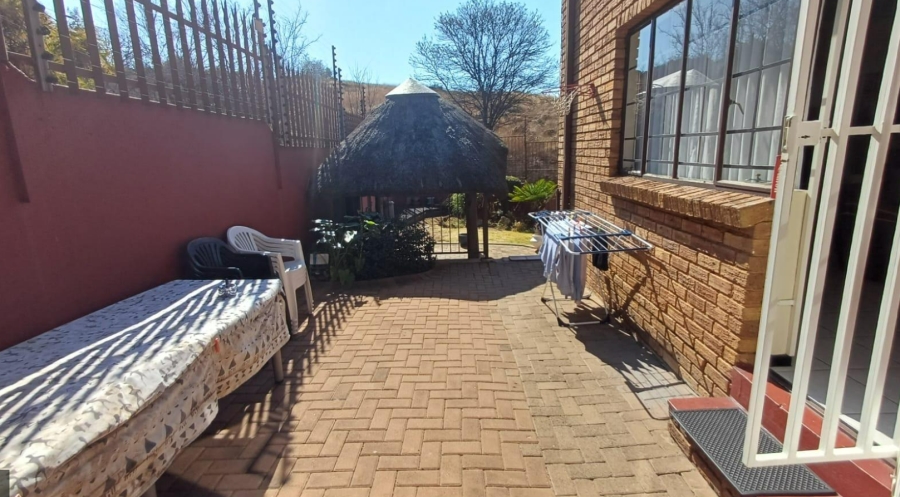 3 Bedroom Property for Sale in South Crest Gauteng