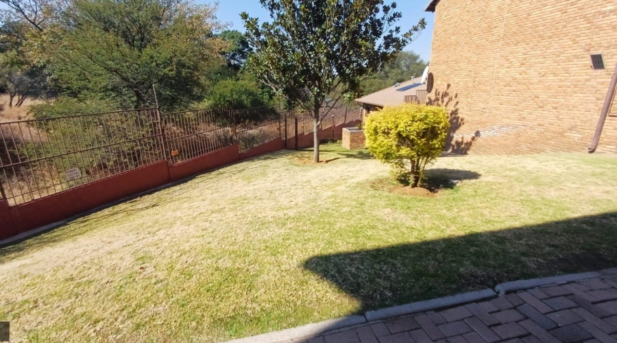 3 Bedroom Property for Sale in South Crest Gauteng
