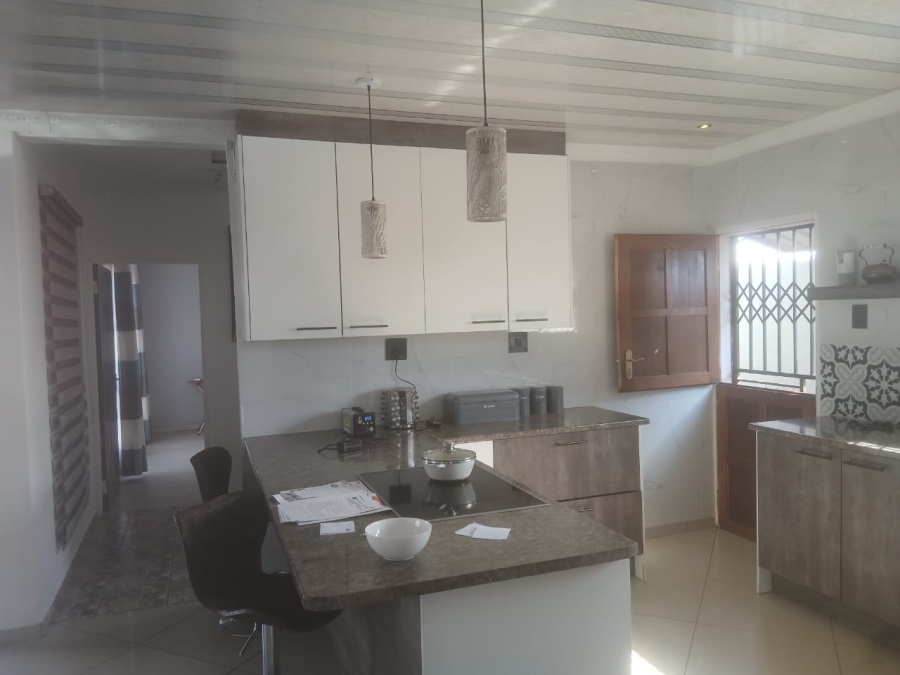 1 Bedroom Property for Sale in Mohlakeng Gauteng