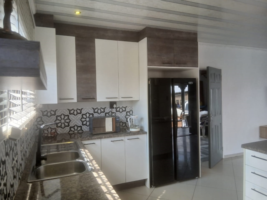 1 Bedroom Property for Sale in Mohlakeng Gauteng