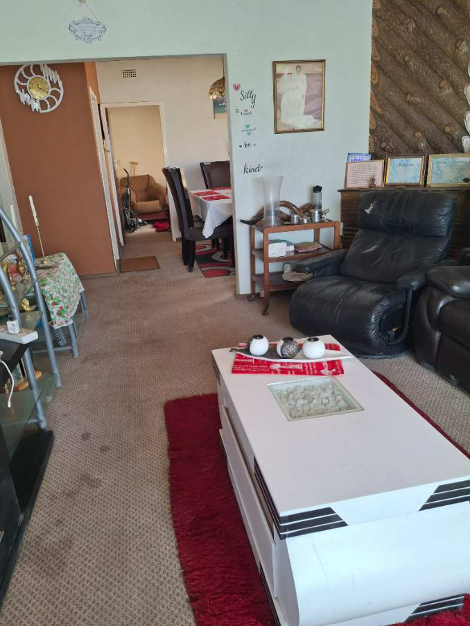 3 Bedroom Property for Sale in South Crest Gauteng