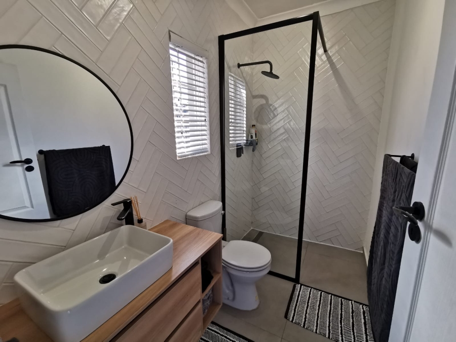 4 Bedroom Property for Sale in Brackenhurst Gauteng