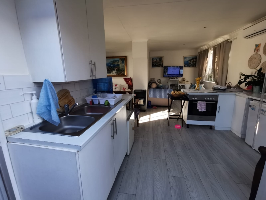 4 Bedroom Property for Sale in Brackenhurst Gauteng