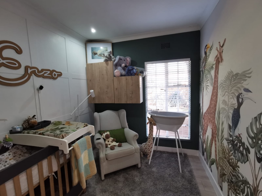 4 Bedroom Property for Sale in Brackenhurst Gauteng