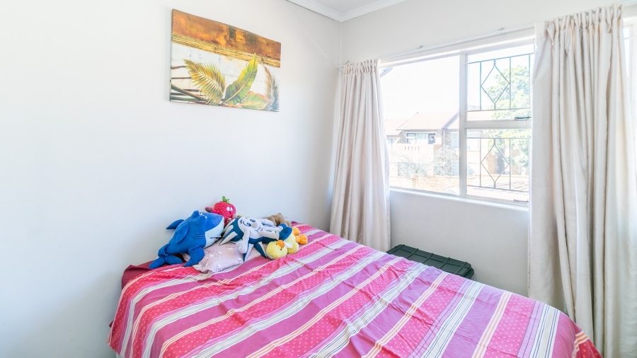2 Bedroom Property for Sale in Buccleuch Gauteng