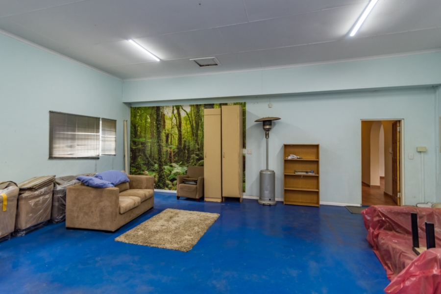 10 Bedroom Property for Sale in Knoppieslaagte Gauteng