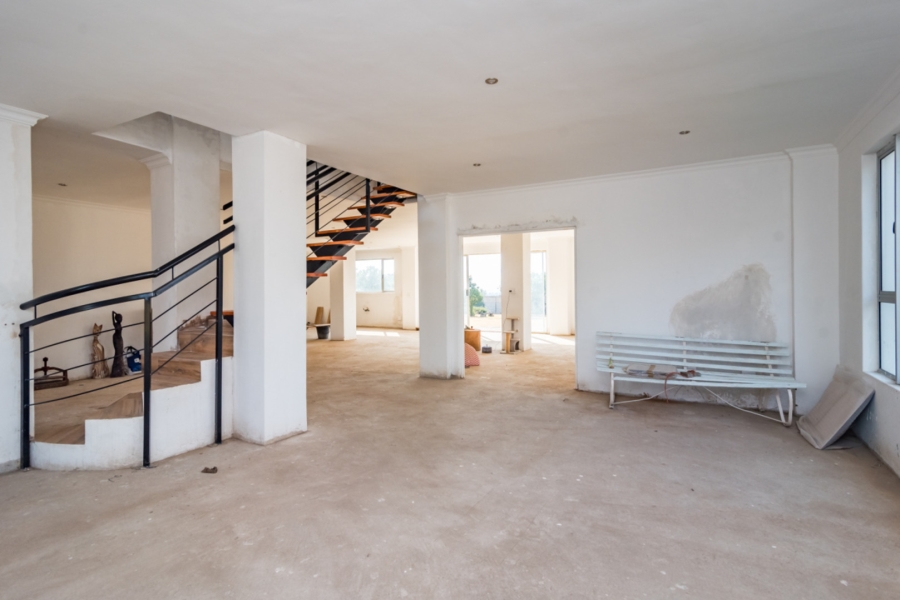 10 Bedroom Property for Sale in Knoppieslaagte Gauteng