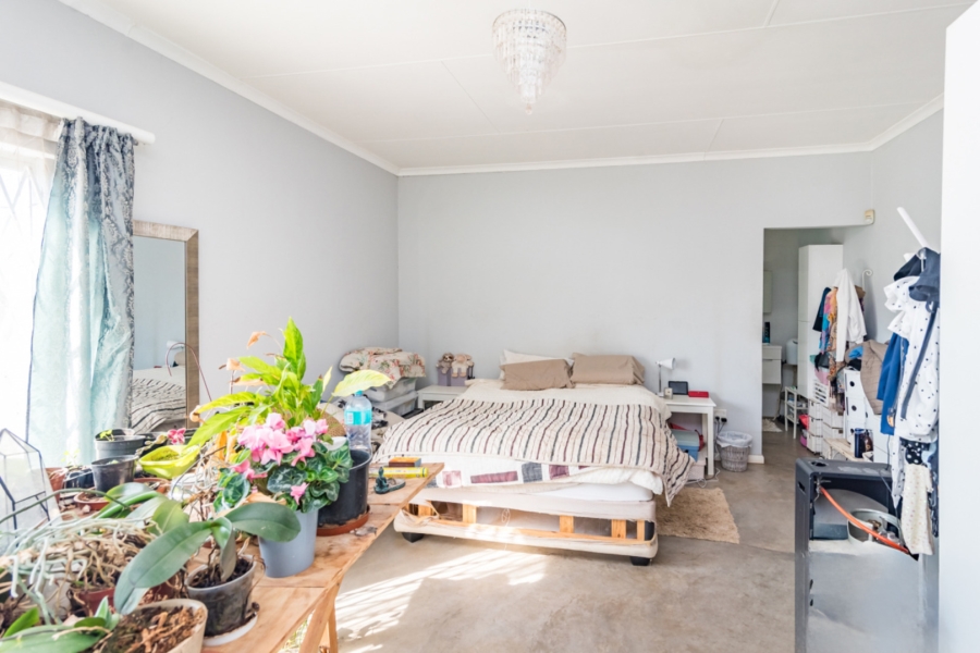 10 Bedroom Property for Sale in Knoppieslaagte Gauteng
