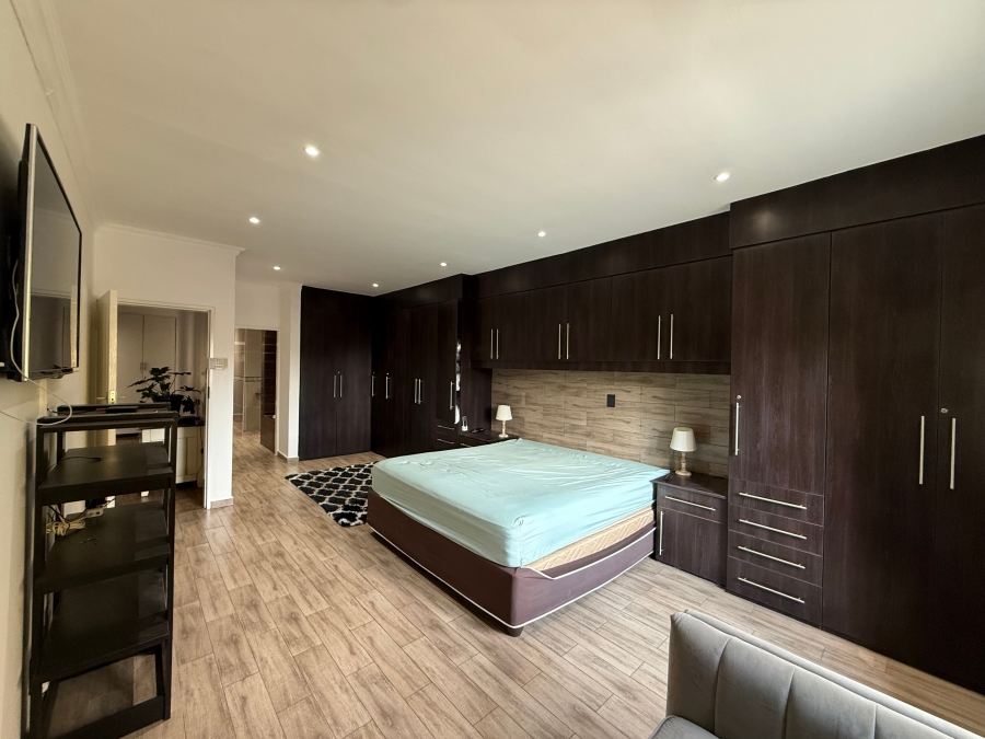 2 Bedroom Property for Sale in Ferndale Gauteng