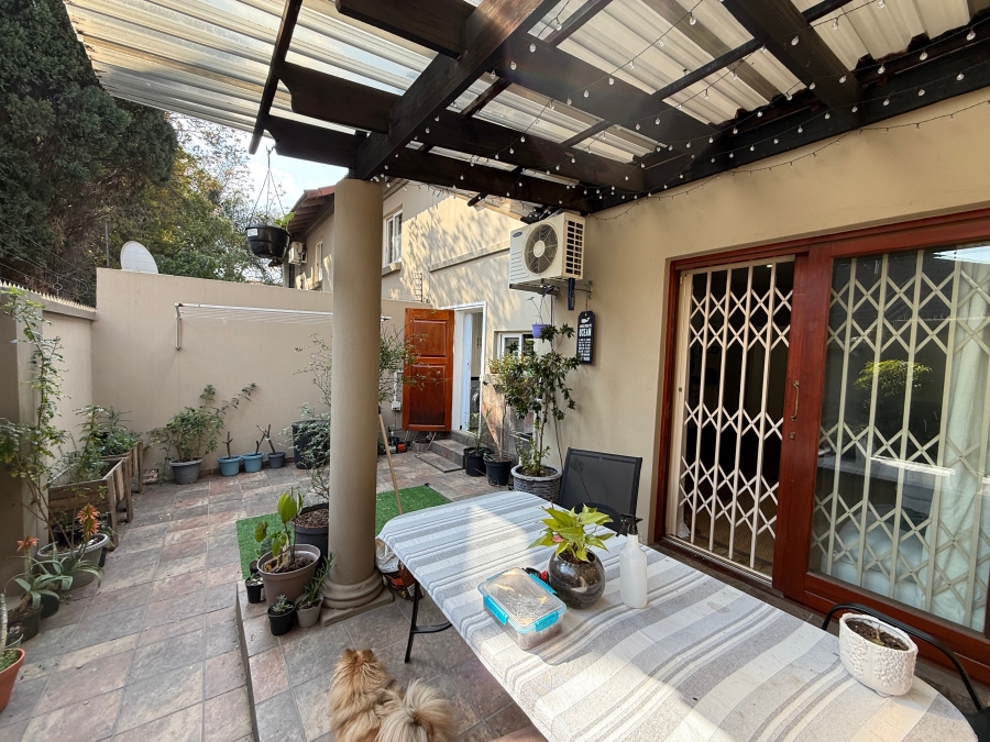 2 Bedroom Property for Sale in Ferndale Gauteng