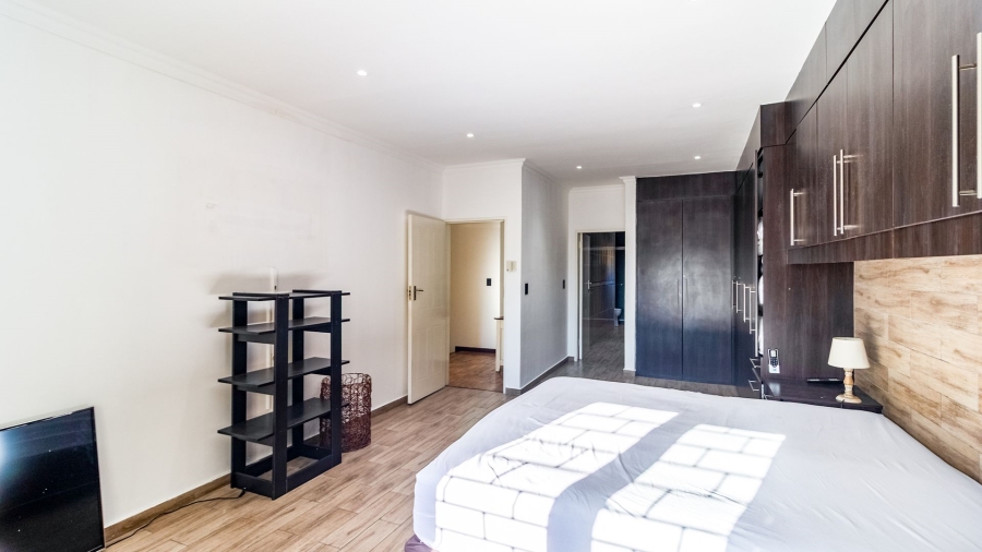 3 Bedroom Property for Sale in Ferndale Gauteng