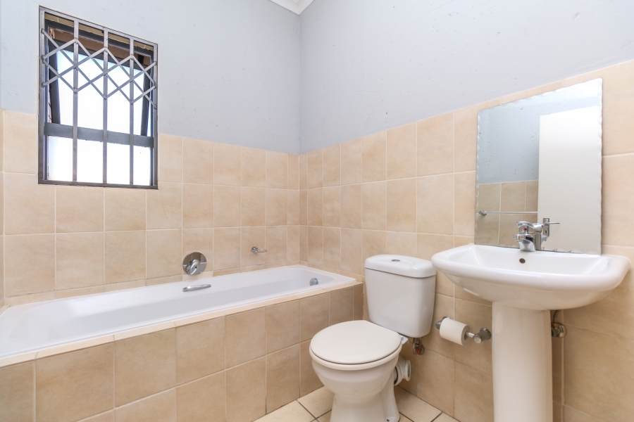 3 Bedroom Property for Sale in North Riding AH Gauteng