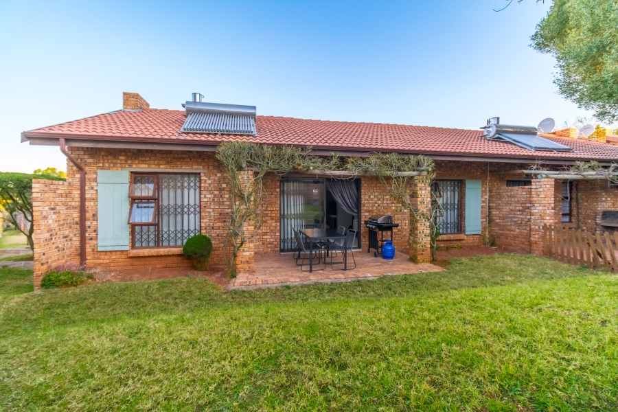 3 Bedroom Property for Sale in North Riding AH Gauteng