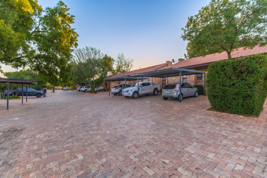 3 Bedroom Property for Sale in North Riding AH Gauteng