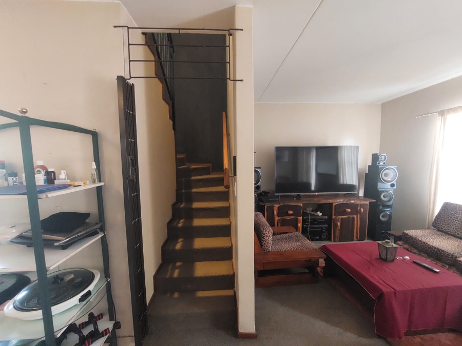 To Let 3 Bedroom Property for Rent in Montana Gauteng