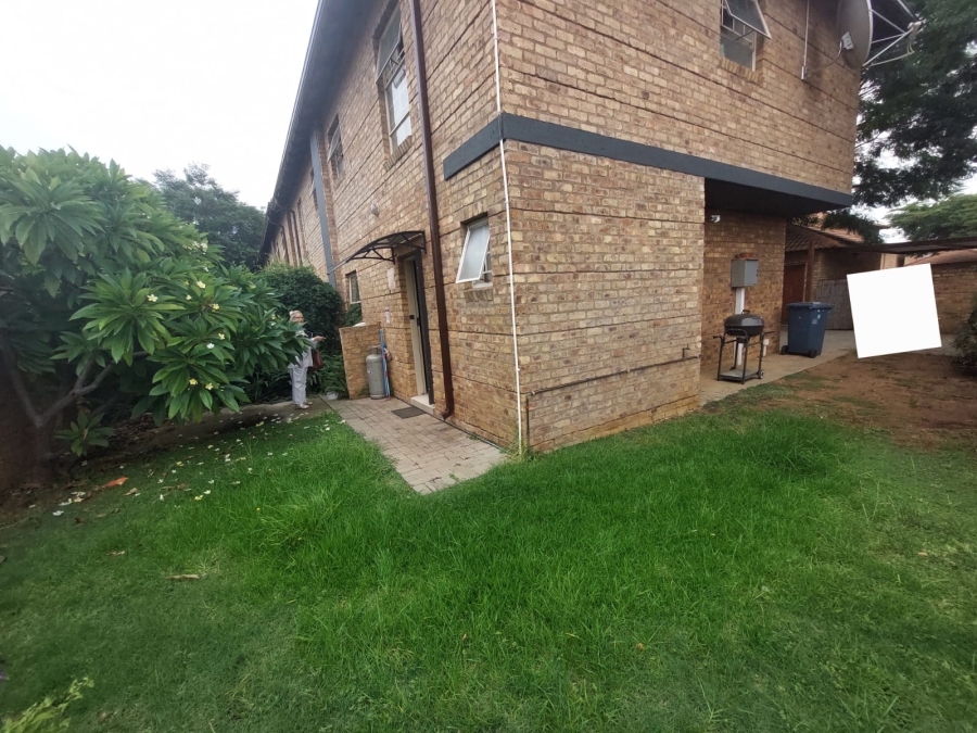 To Let 3 Bedroom Property for Rent in Montana Gauteng