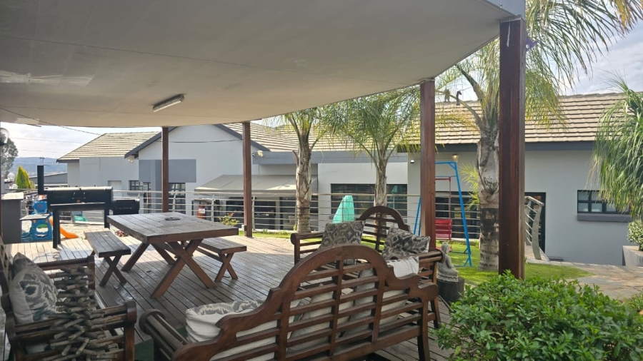 4 Bedroom Property for Sale in Eldoraigne Gauteng