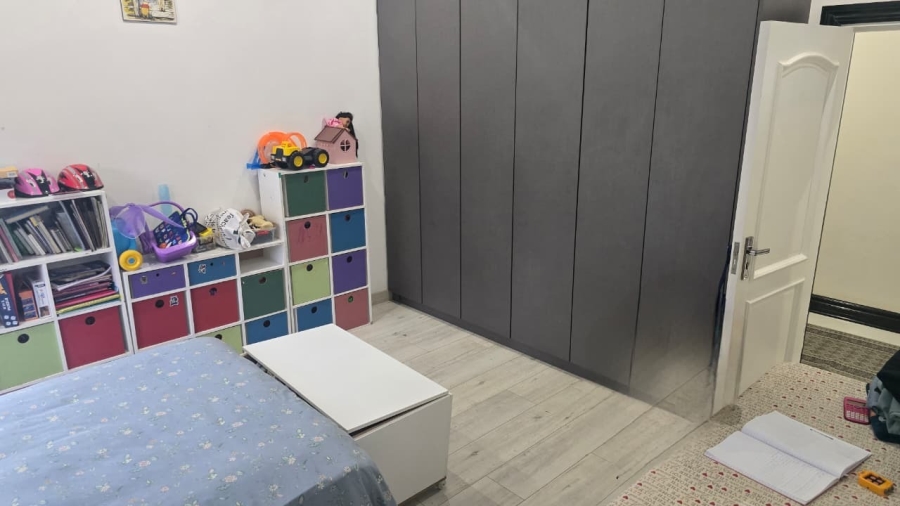 4 Bedroom Property for Sale in Eldoraigne Gauteng