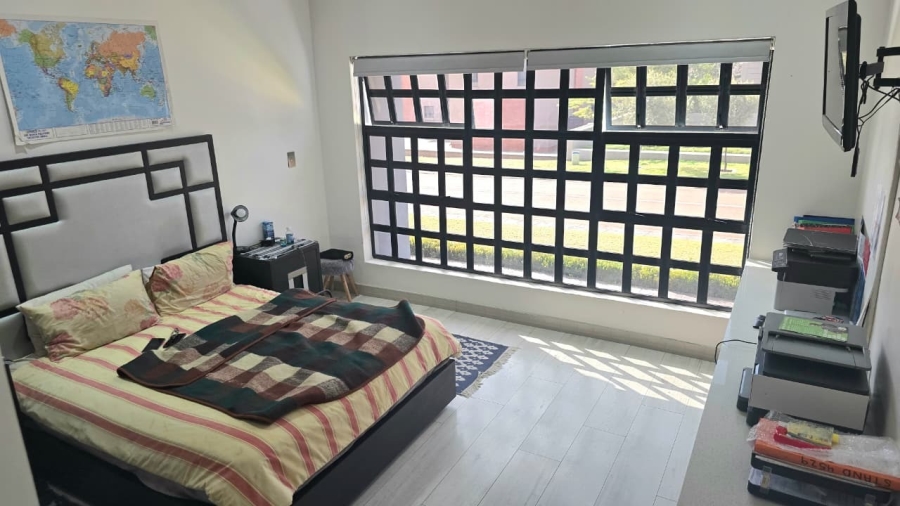4 Bedroom Property for Sale in Eldoraigne Gauteng